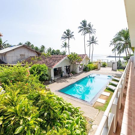 Shangrela Beach Resort By Ark Ambalangoda  Bagian luar foto
