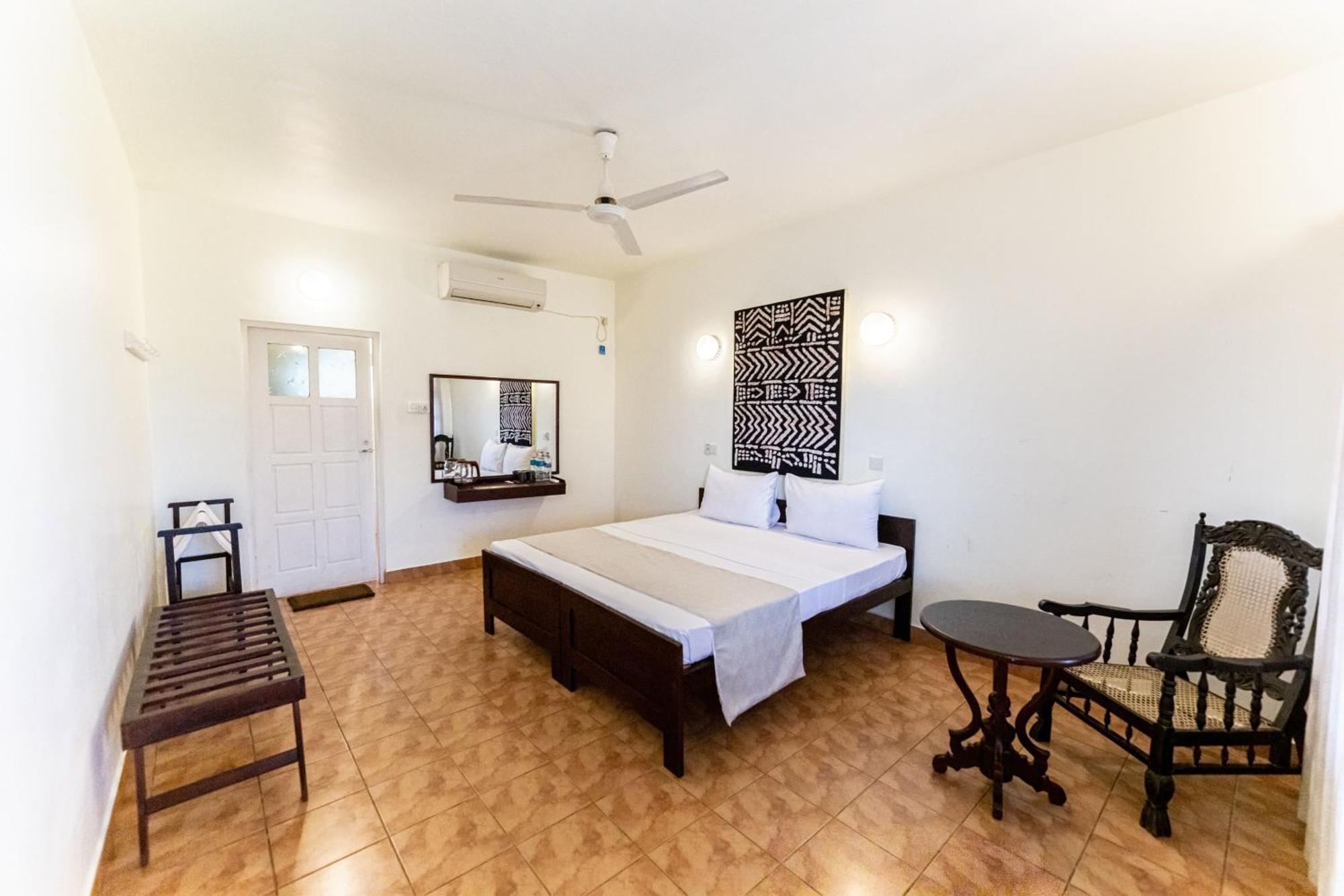 Shangrela Beach Resort By Ark Ambalangoda  Bagian luar foto