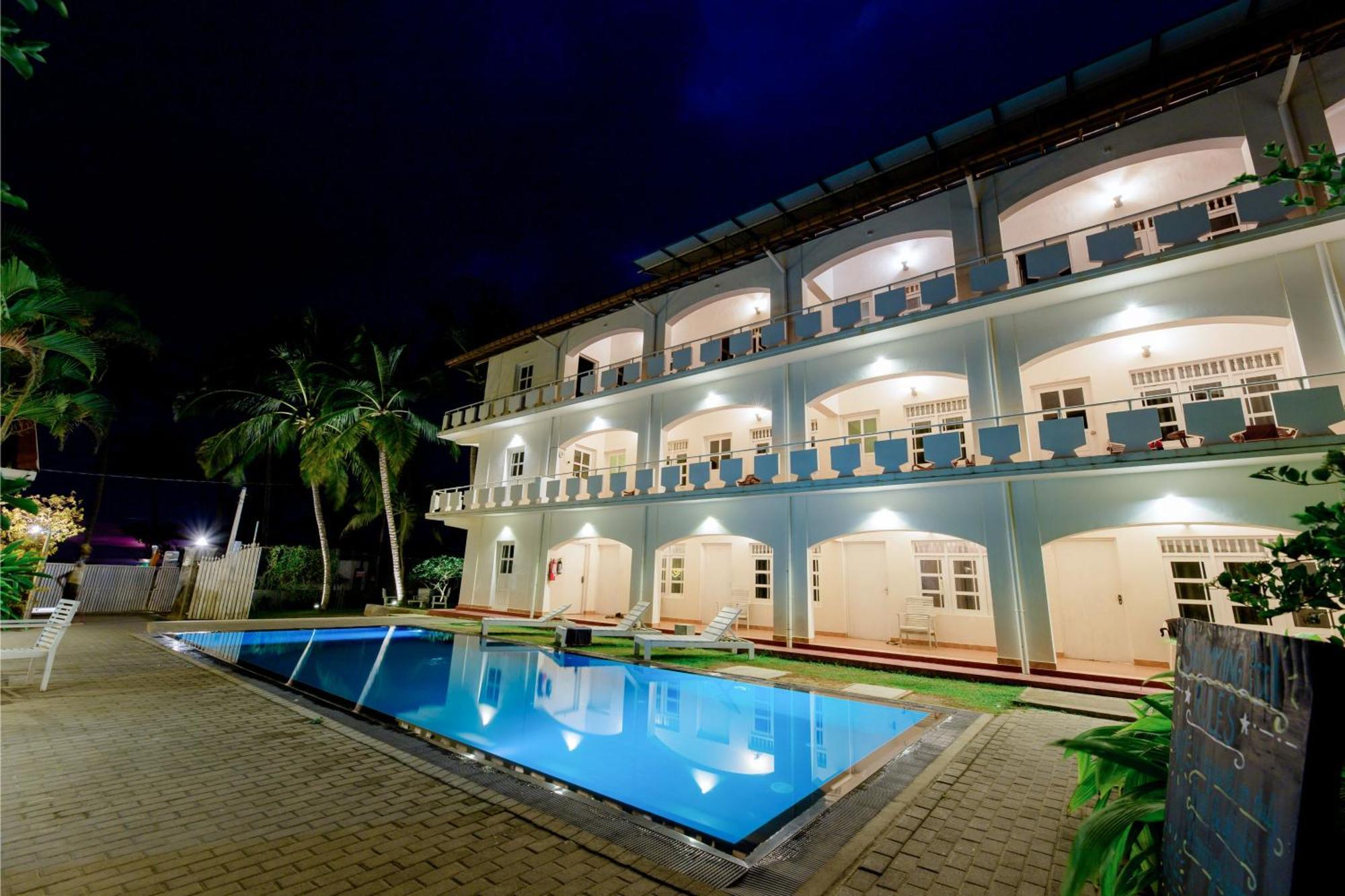 Shangrela Beach Resort By Ark Ambalangoda  Bagian luar foto