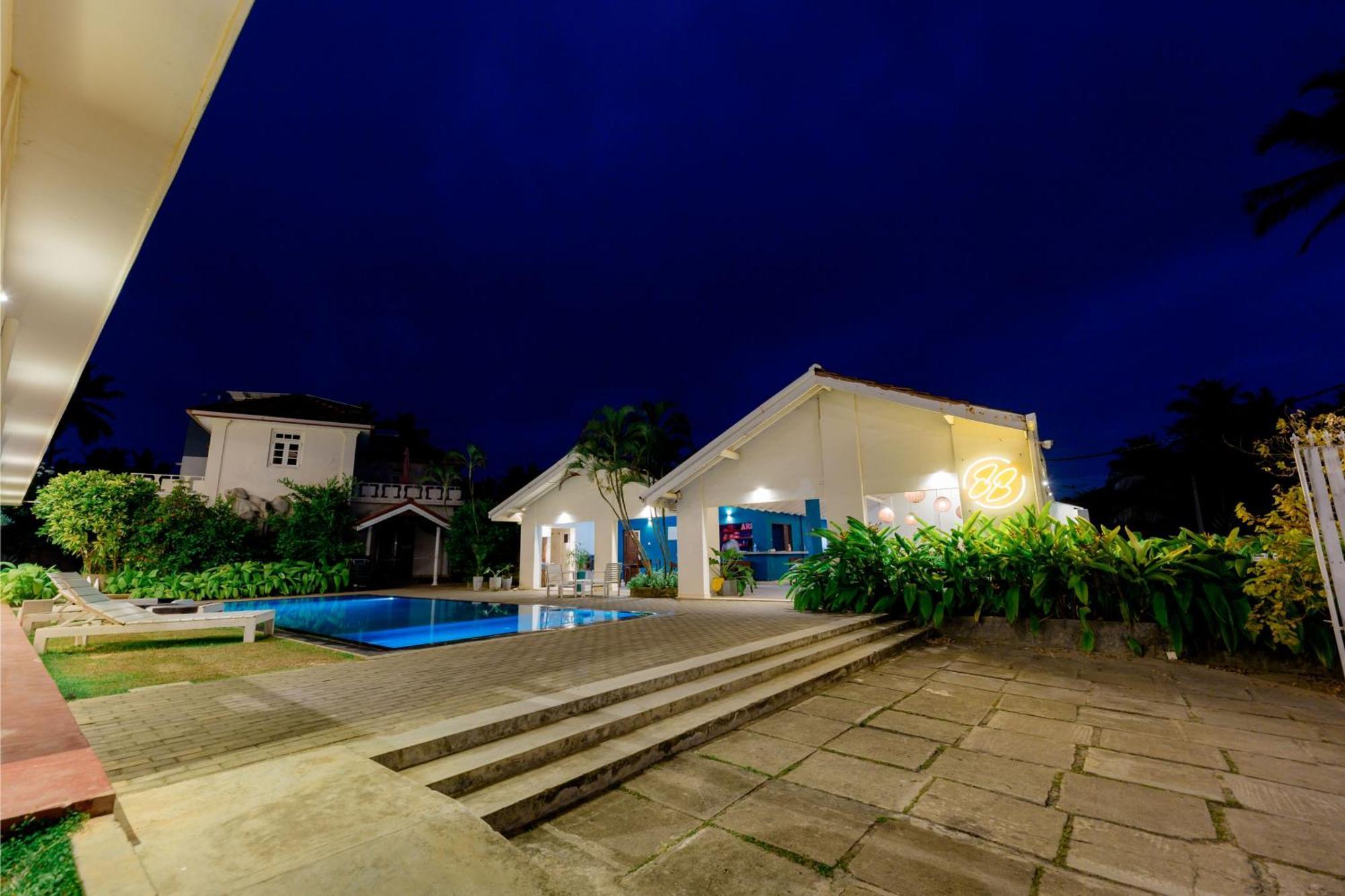 Shangrela Beach Resort By Ark Ambalangoda  Bagian luar foto