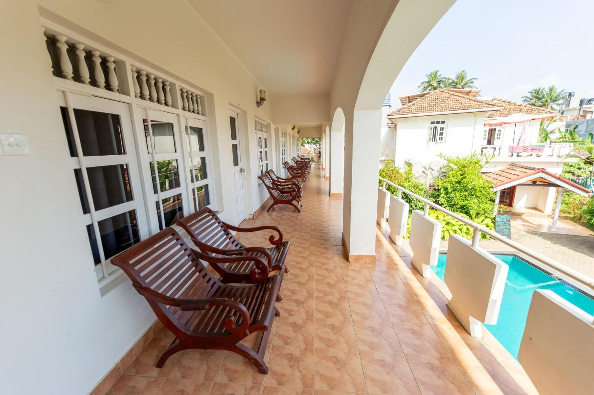 Shangrela Beach Resort By Ark Ambalangoda  Bagian luar foto