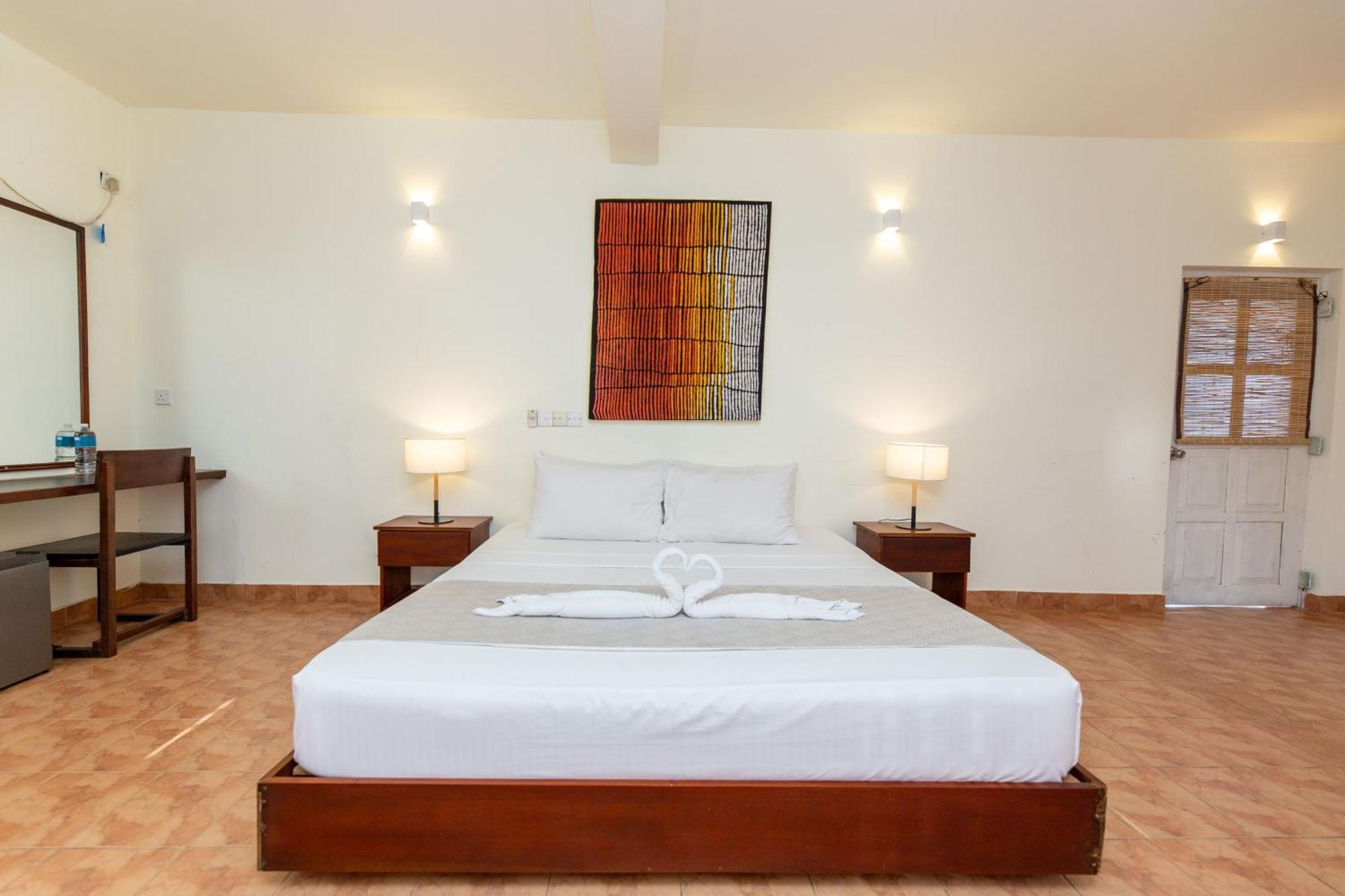 Shangrela Beach Resort By Ark Ambalangoda  Bagian luar foto