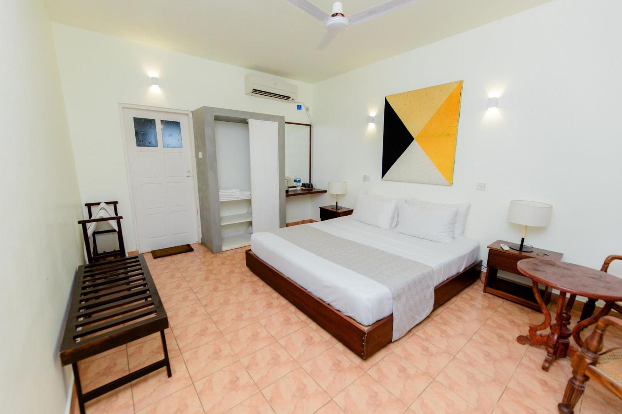 Shangrela Beach Resort By Ark Ambalangoda  Bagian luar foto