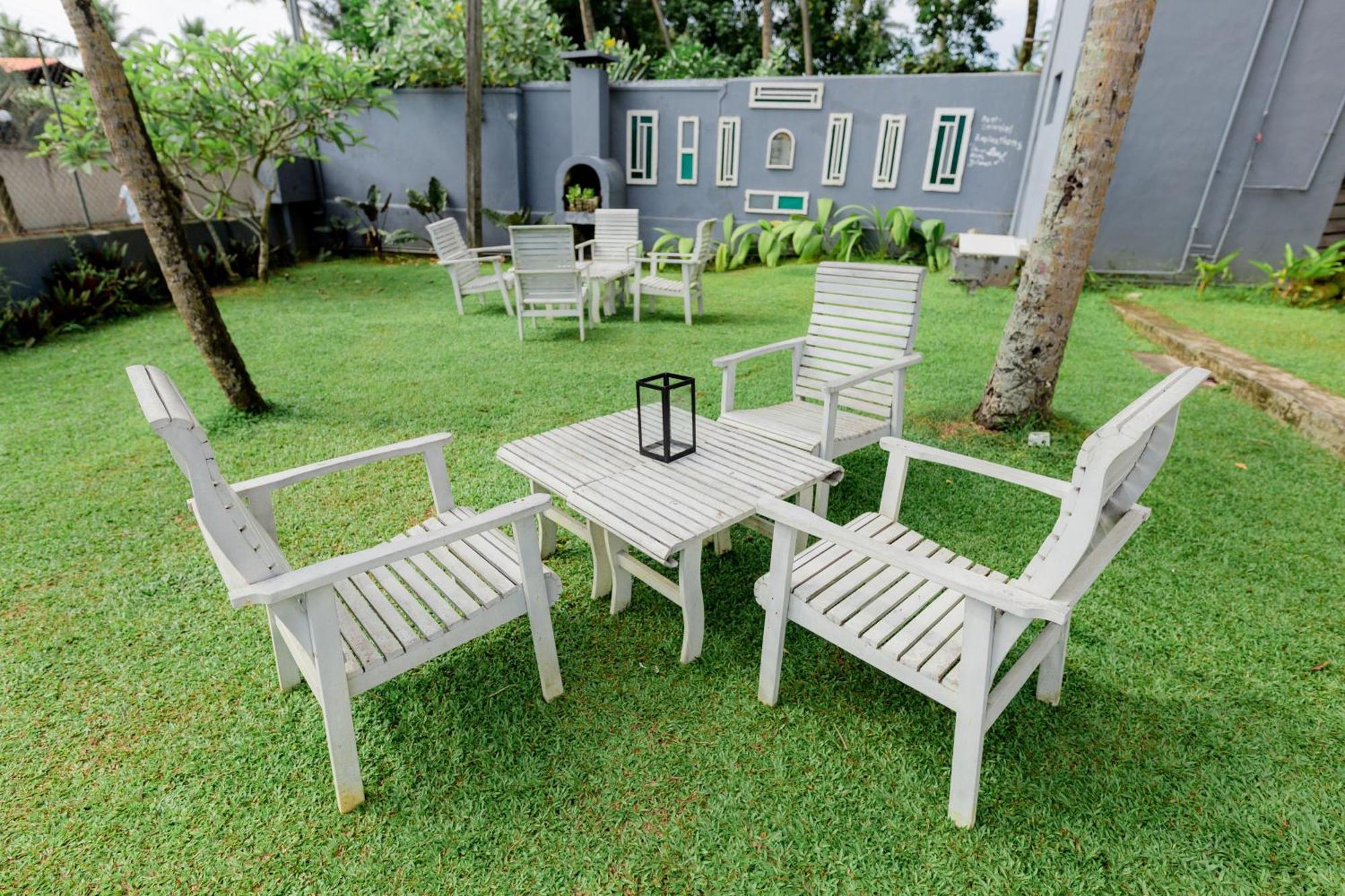 Shangrela Beach Resort By Ark Ambalangoda  Bagian luar foto