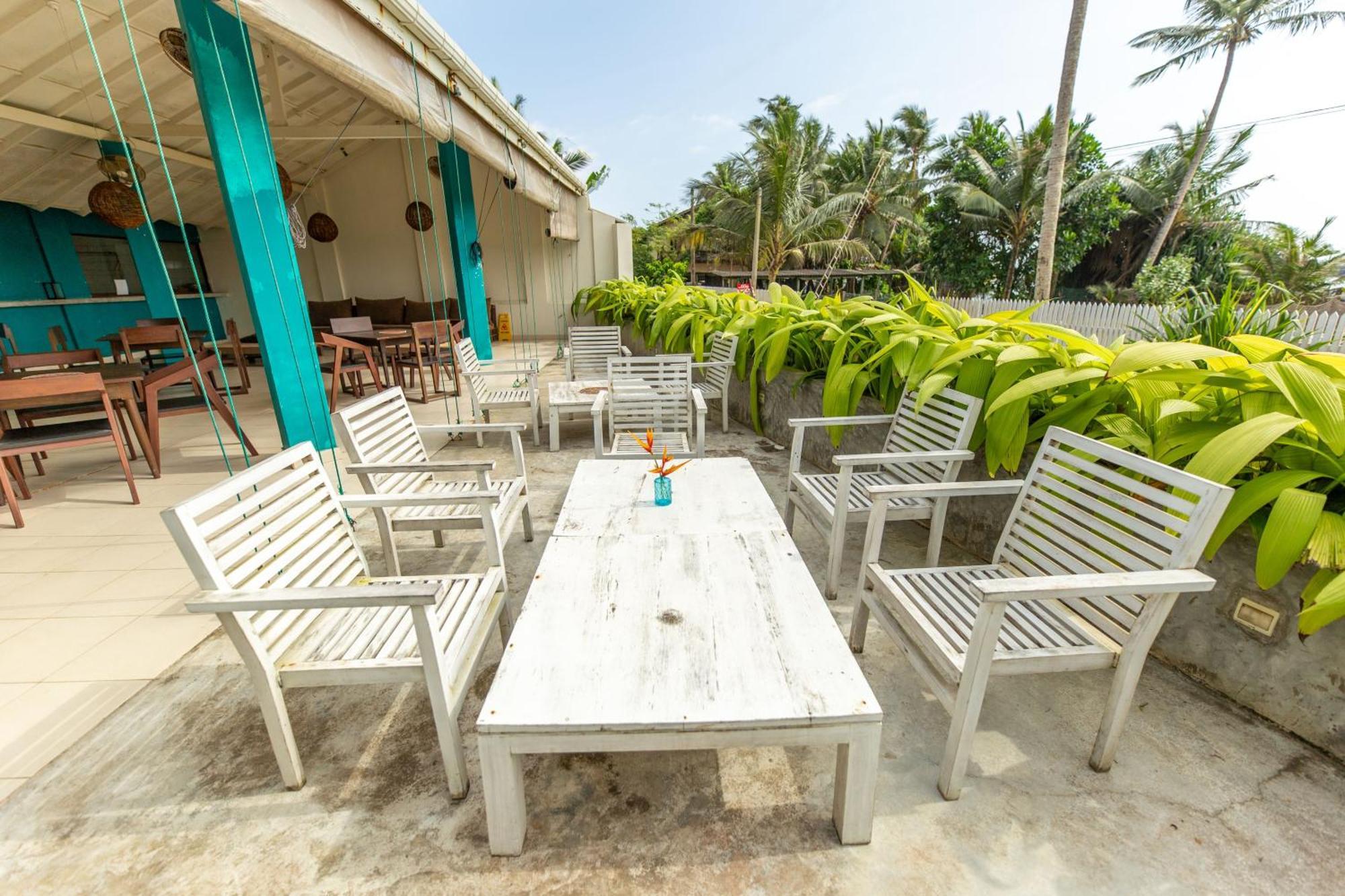 Shangrela Beach Resort By Ark Ambalangoda  Bagian luar foto